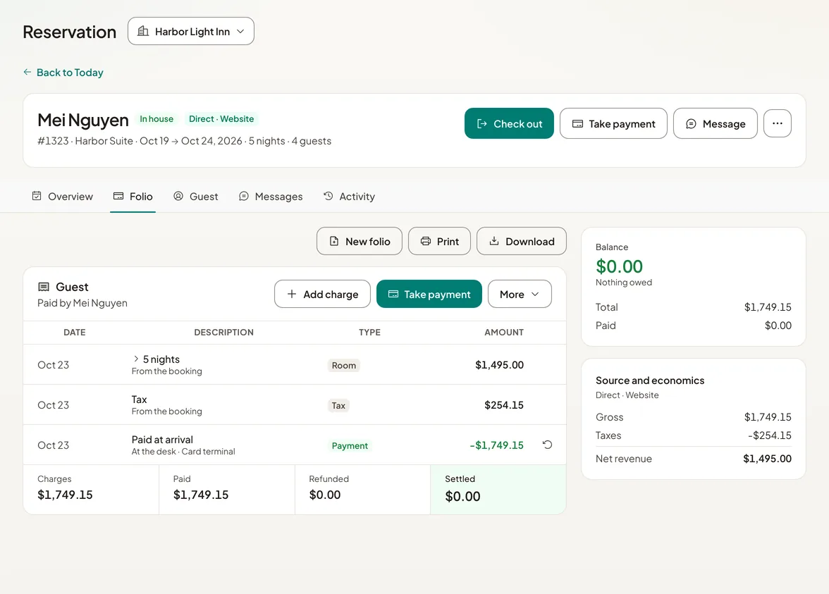 A reservation folio in Holuway: room nights, taxes, extras and the payments recorded against them, with the balance.